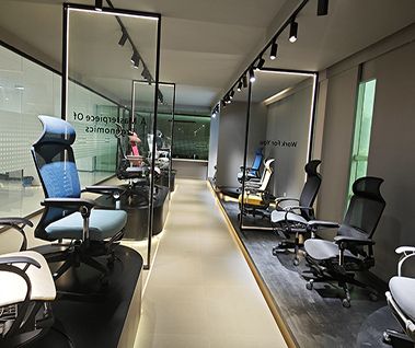 How Does a Professional Office Chair Manufacturer Identify the Real Cause of a Loose Armrest?