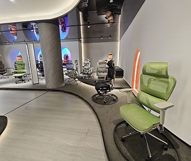 Why Are More Customers Paying Attention to the Space Adaptability of an Office Chair Factory?